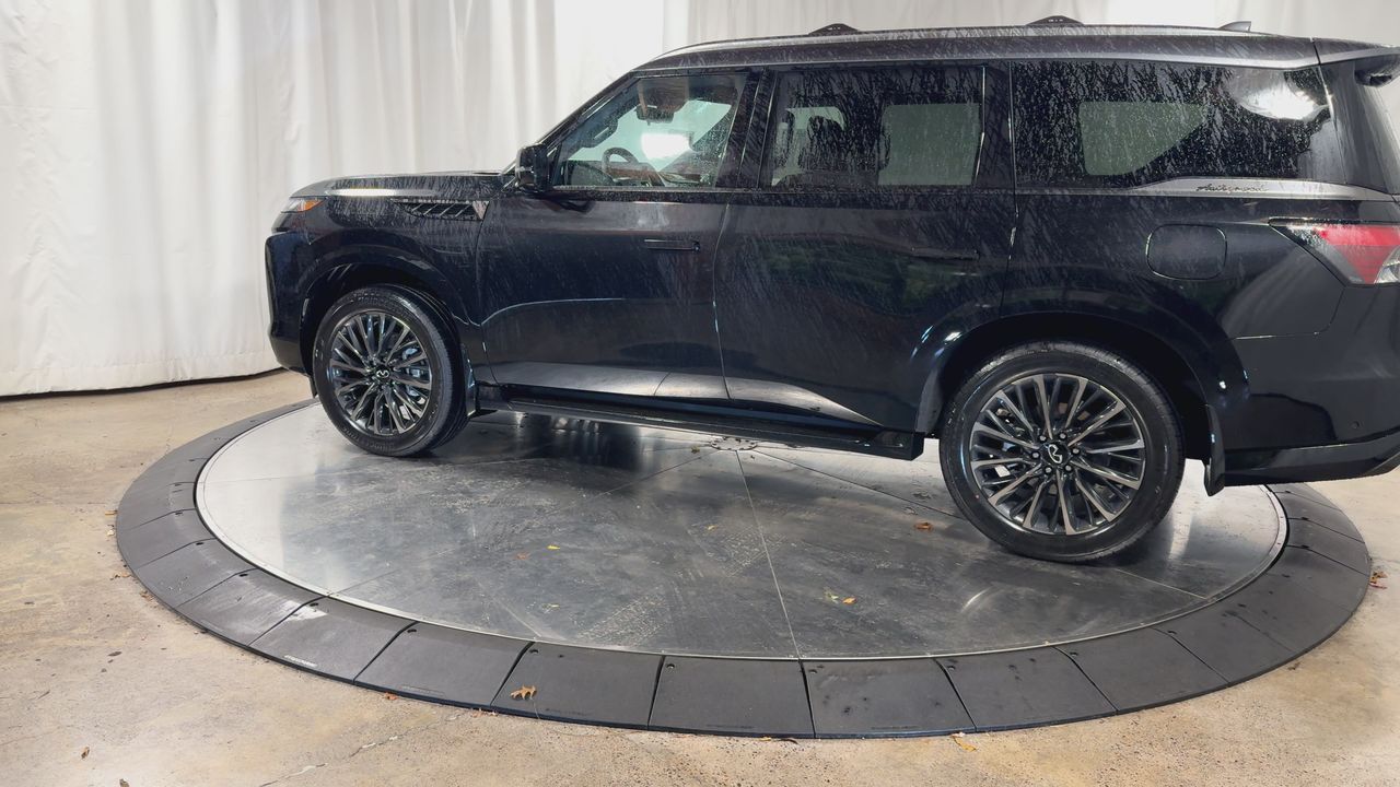 2026 Infiniti QX80 photo 4