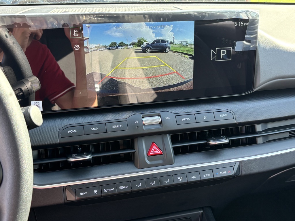 2025 Kia K4 LXS photo 11