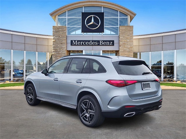 2026 Mercedes Benz GLC 300 4MATIC photo 3