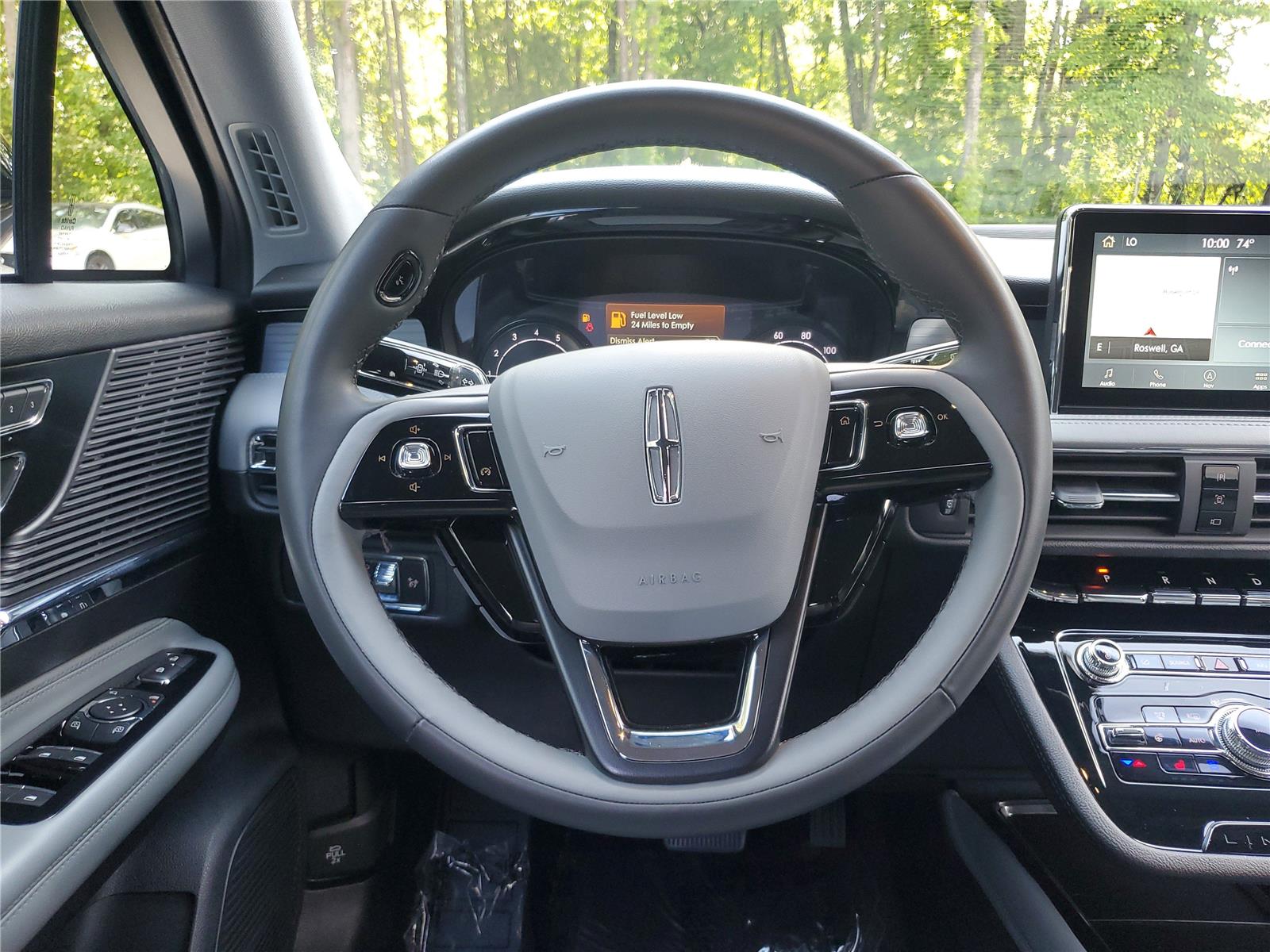 2022 Lincoln Corsair Standard photo 13