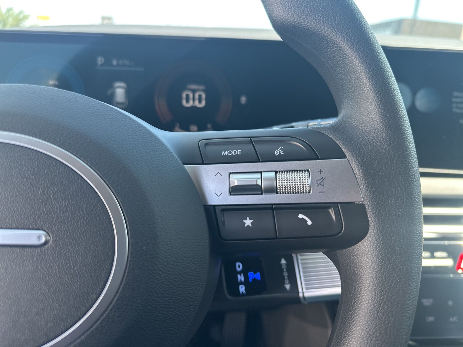 2025 Hyundai Tucson Hybrid Blue photo 16