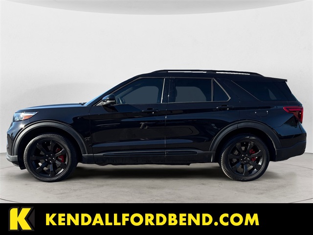 2022 Ford Explorer ST photo 2