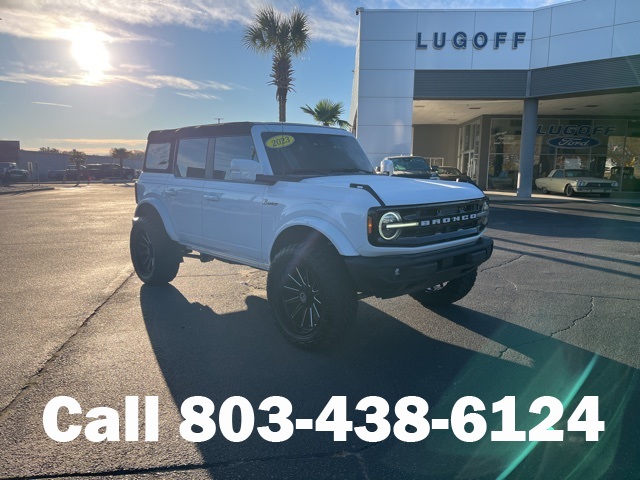 2023 Ford Bronco 4-Door Outer Banks's photo
