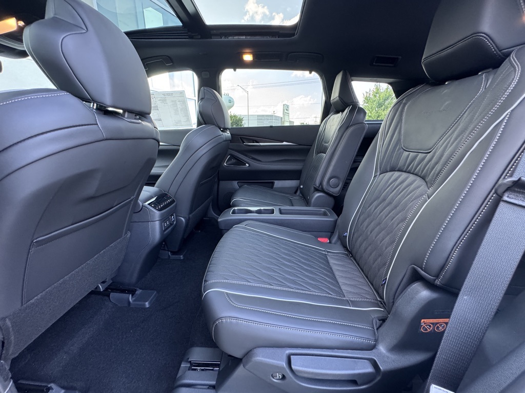 2026 Infiniti QX60 Autograph AWD photo 17