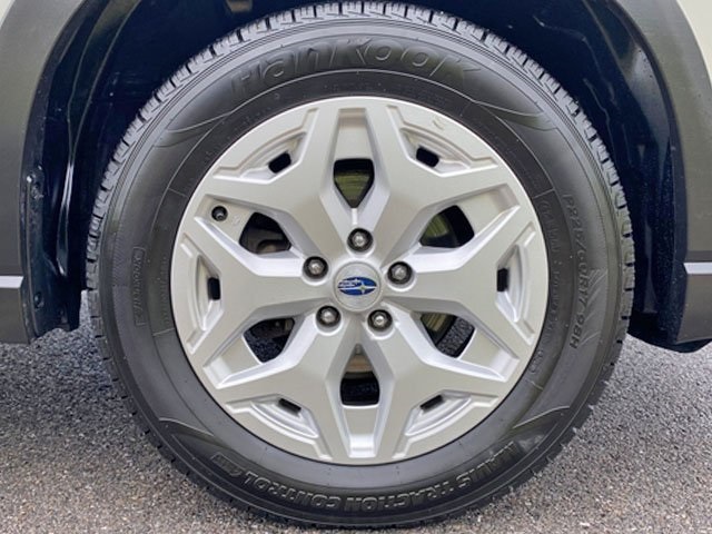 2021 Subaru Forester Base photo 18