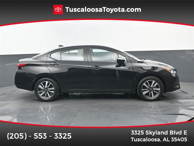 2024 Nissan Versa SV's photo