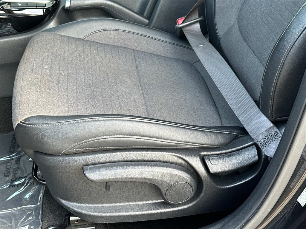 2022 Kia Seltos Nightfall Edition photo 9