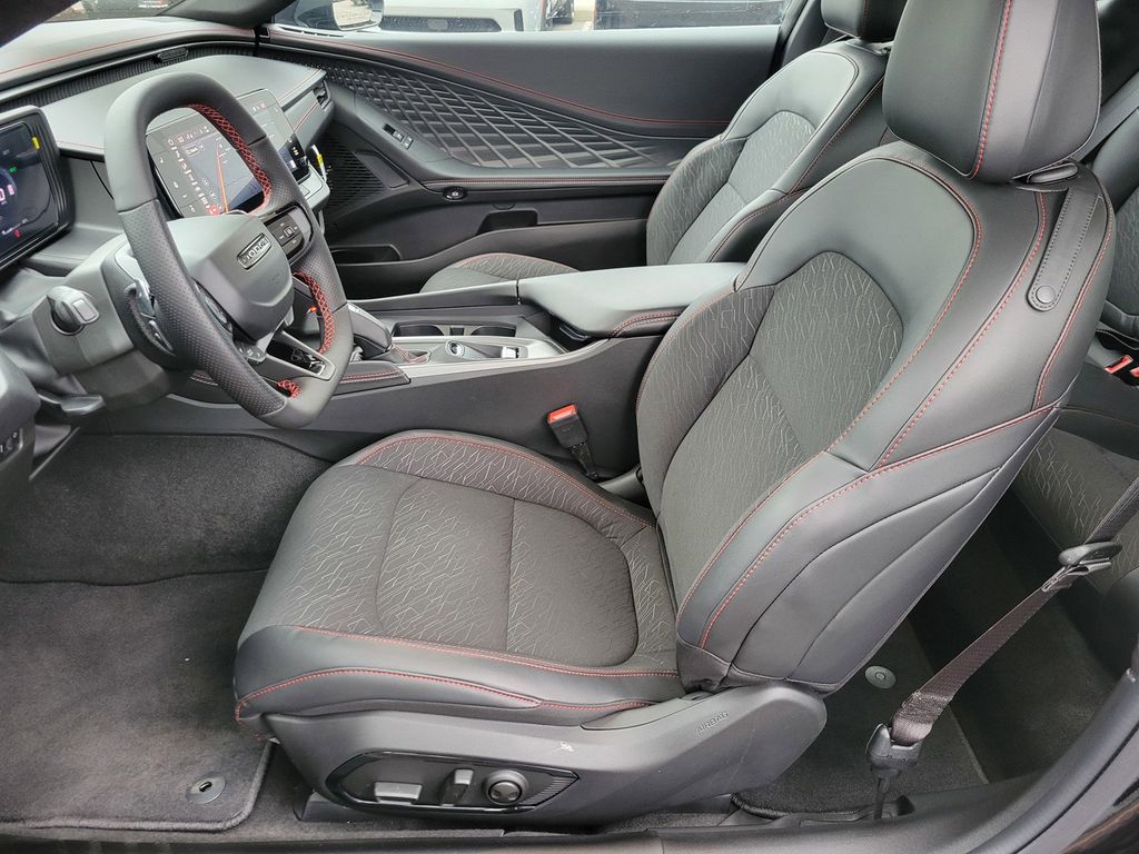 2025 Dodge Charger R/T AWD photo 7