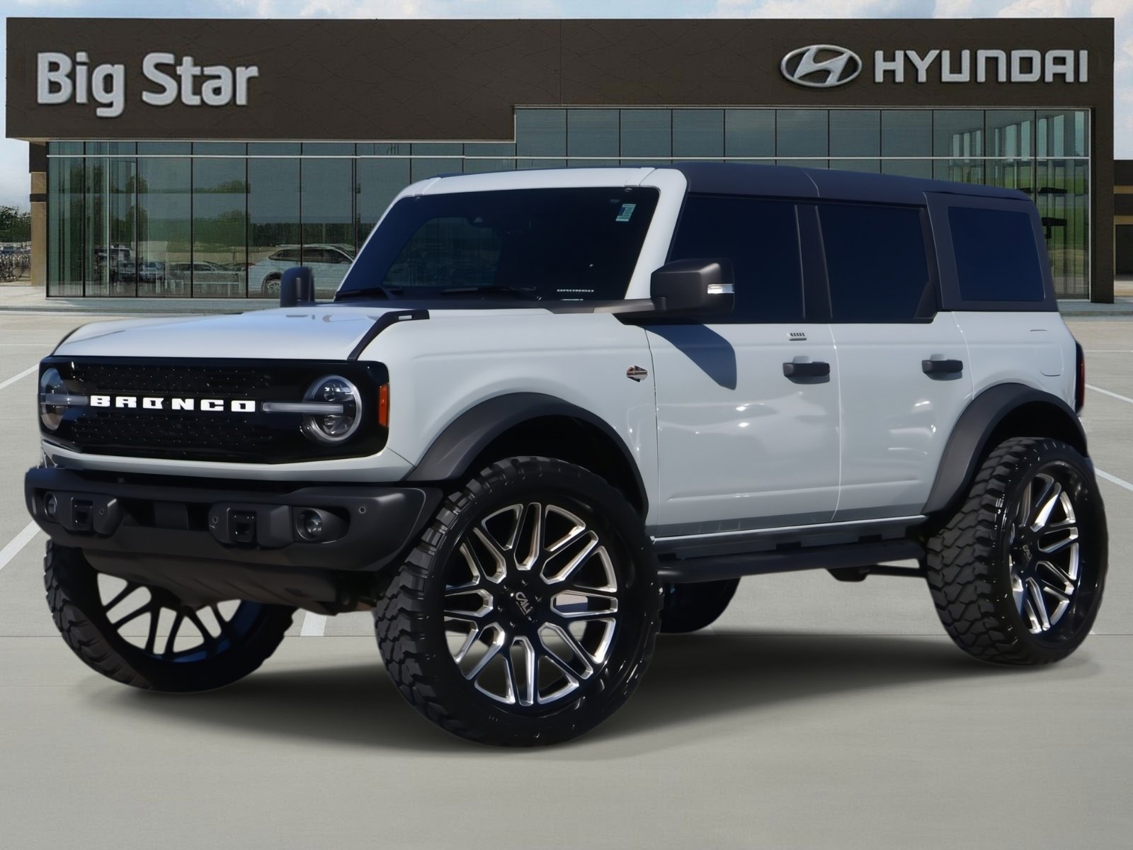2023 Ford Bronco 4-Door Wildtrak's photo