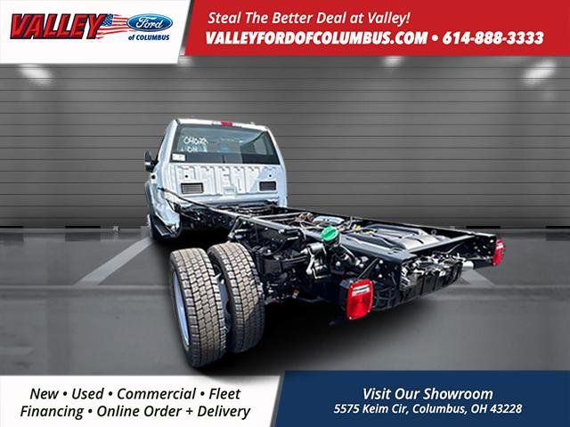 2024 Ford F-550 photo 4