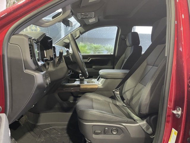 2026 Chevrolet Silverado 1500 RST photo 13