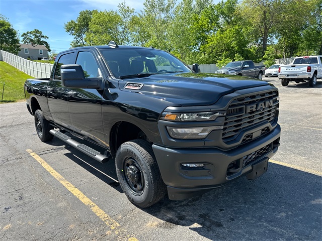 2025 Ram 2500 Tradesman photo 3