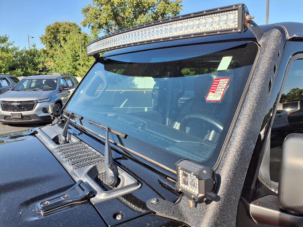 2020 Jeep Gladiator Rubicon photo 3