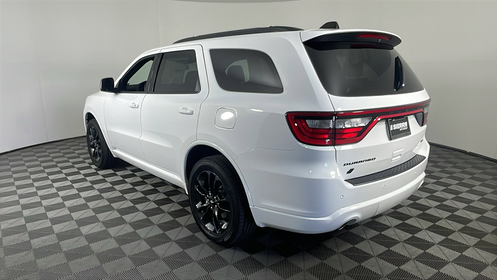 2025 Dodge Durango GT photo 6