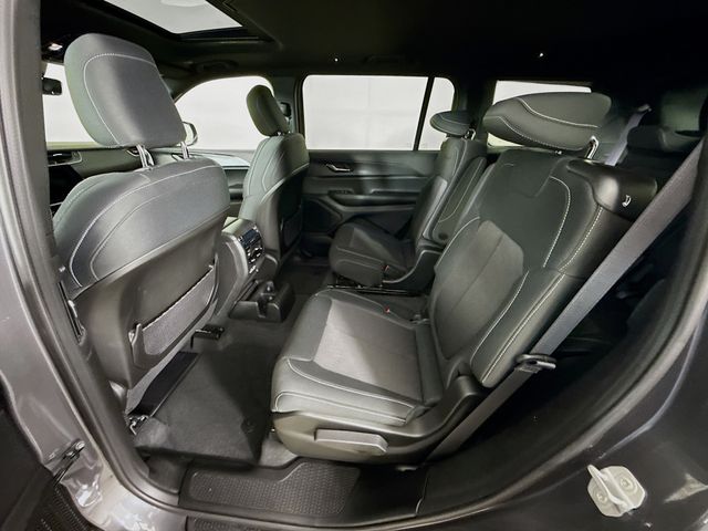 2025 Jeep Grand Cherokee Laredo X photo 23