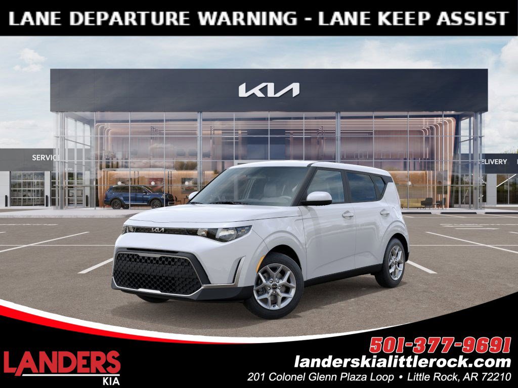 2025 Kia Soul LX's photo
