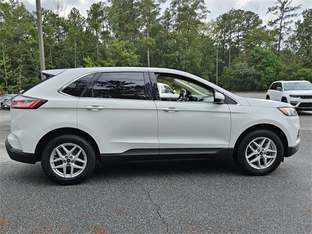 2022 Ford Edge SEL photo 12