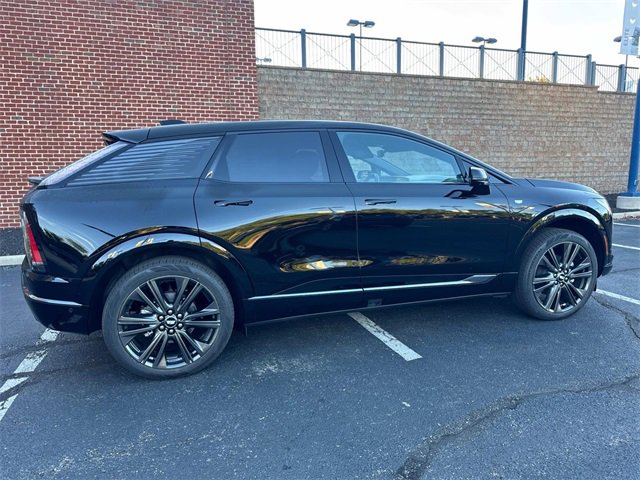2025 Cadillac Optiq Sport photo 4