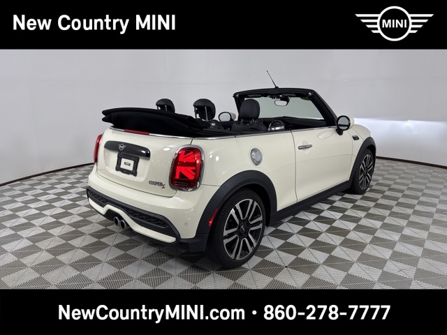 2023 Mini Cooper Convertible S photo 7