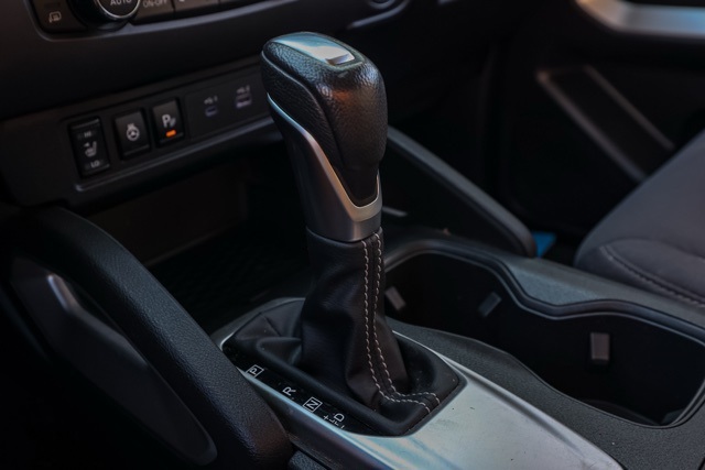 2024 Nissan Frontier SV photo 27