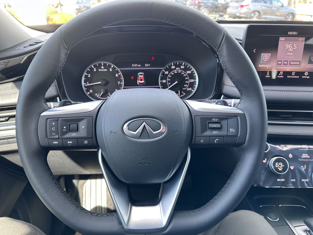 2025 Infiniti QX60 Pure photo 18
