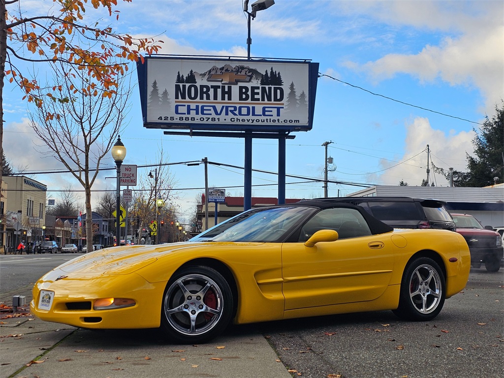 2001 Chevrolet Corvette Base's photo
