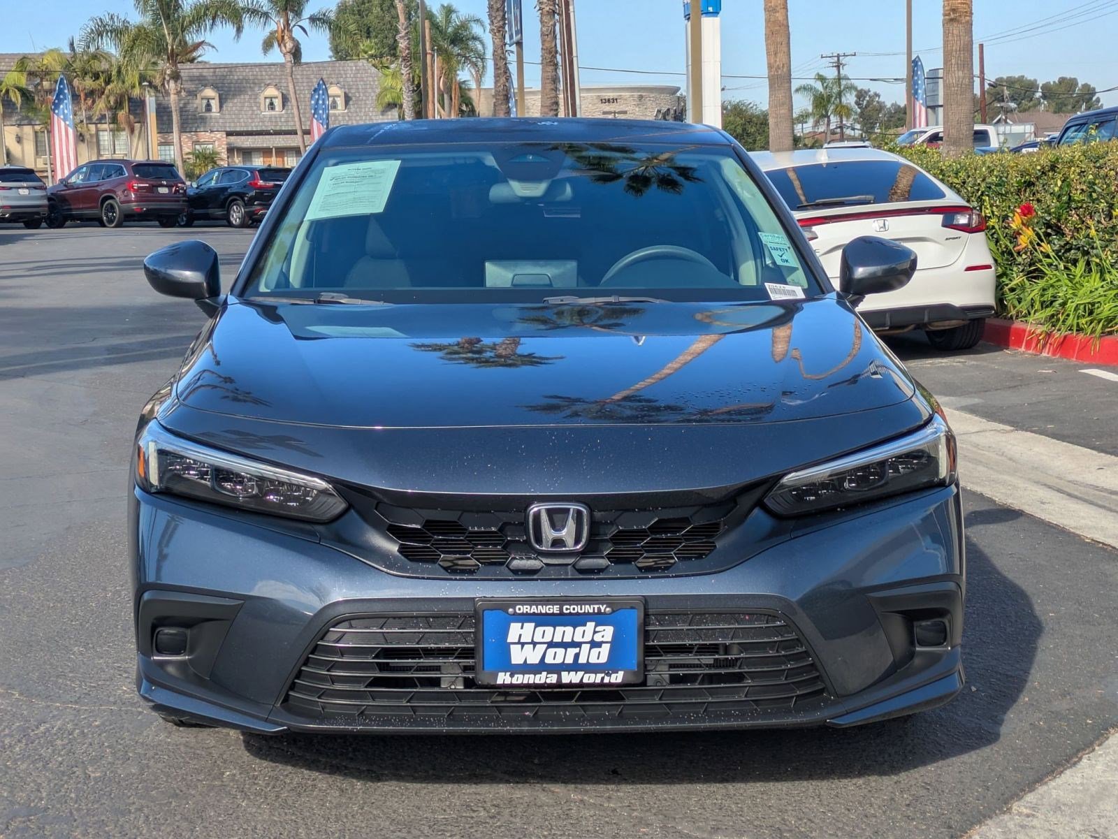2022 Honda Civic Hatchback LX photo 3