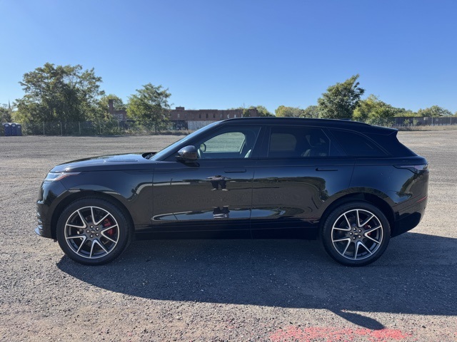 2024 Land Rover Range Rover Velar SE photo 2
