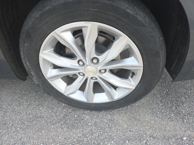 2019 Chevrolet Malibu 1LT photo 3