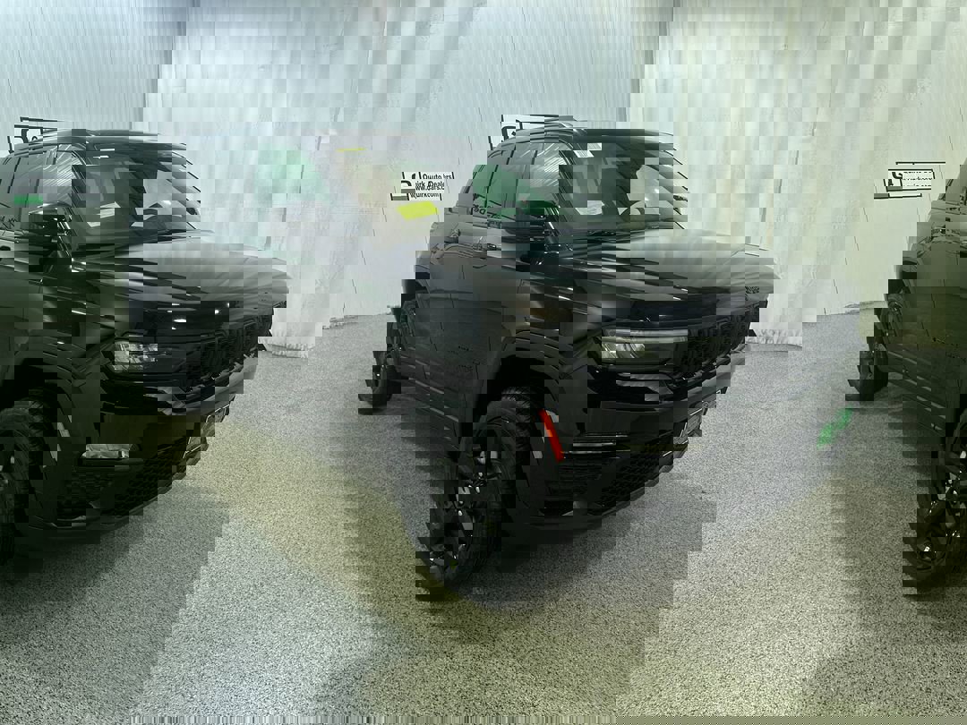 2025 Jeep Grand Cherokee Limited's photo