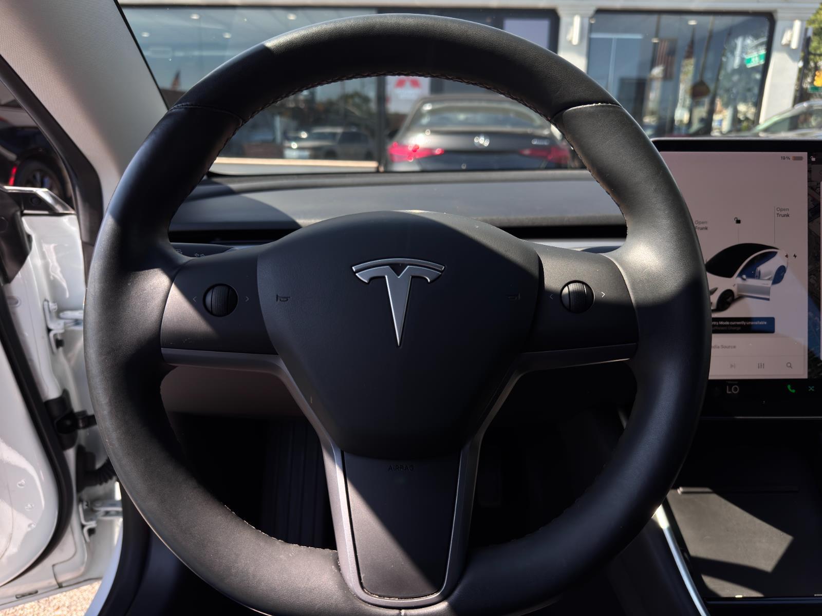 2018 Tesla Model 3 Long Range photo 14