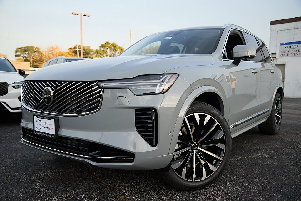 2026 VOLVO XC90 - Image 1