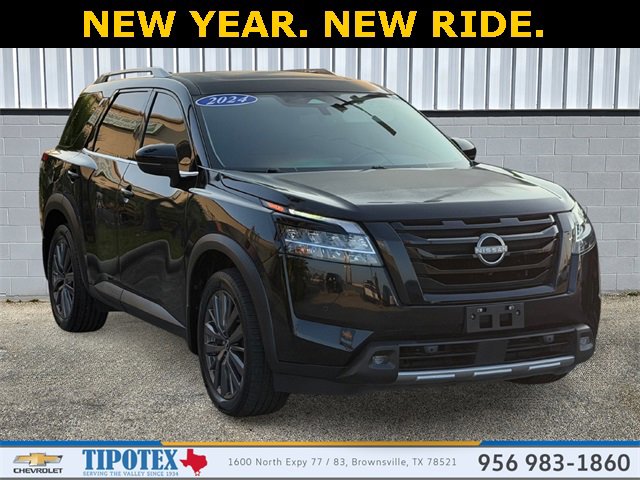 2022 Nissan Pathfinder SL's photo