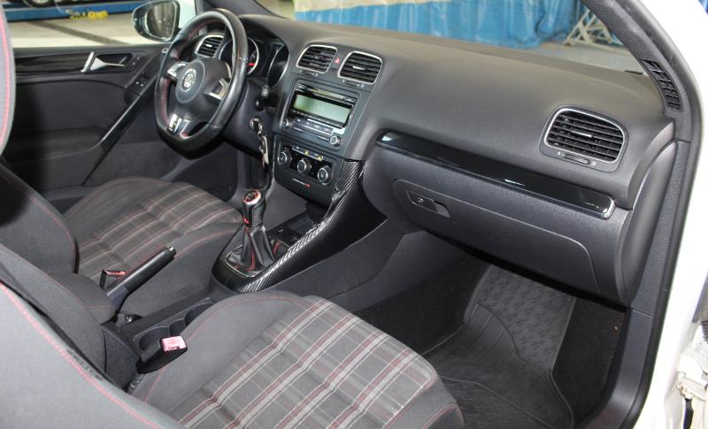 2013 Volkswagen Golf GTI photo 20