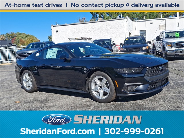 2026 Ford Mustang EcoBoost Premium's photo