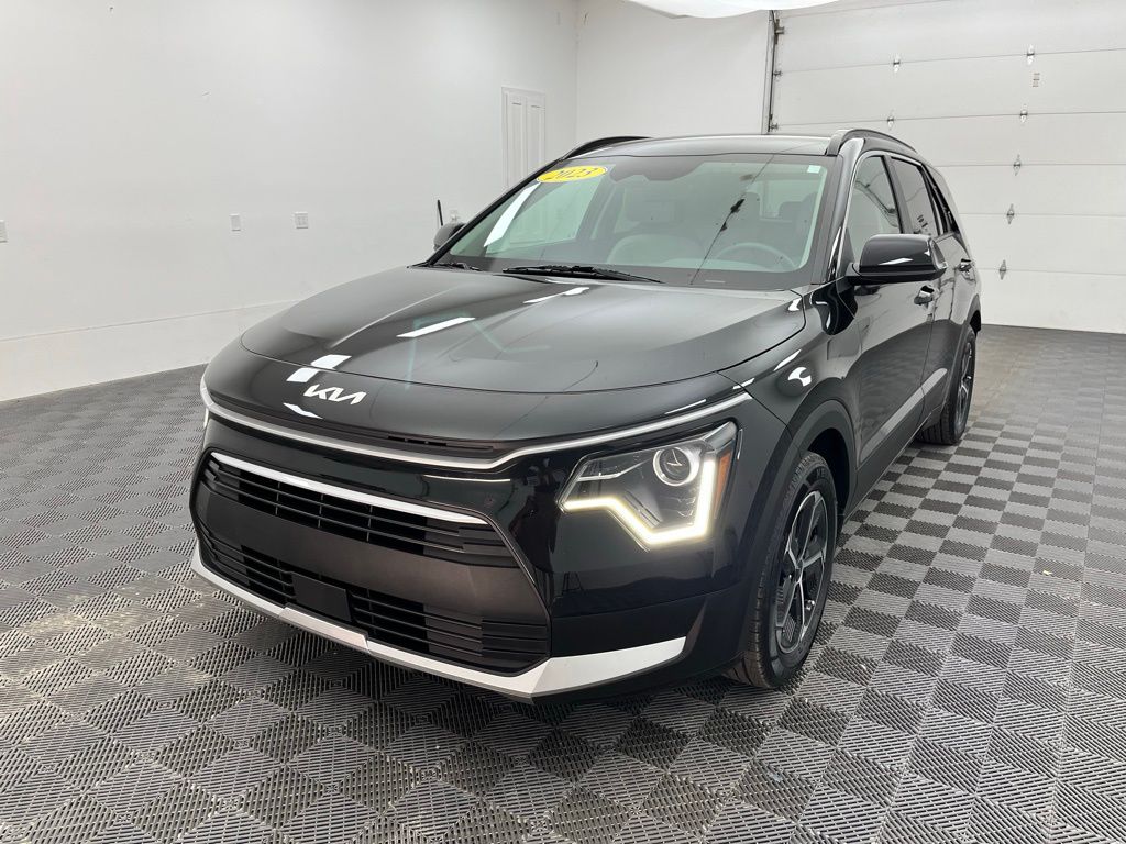 2023 Kia Niro EX photo 10