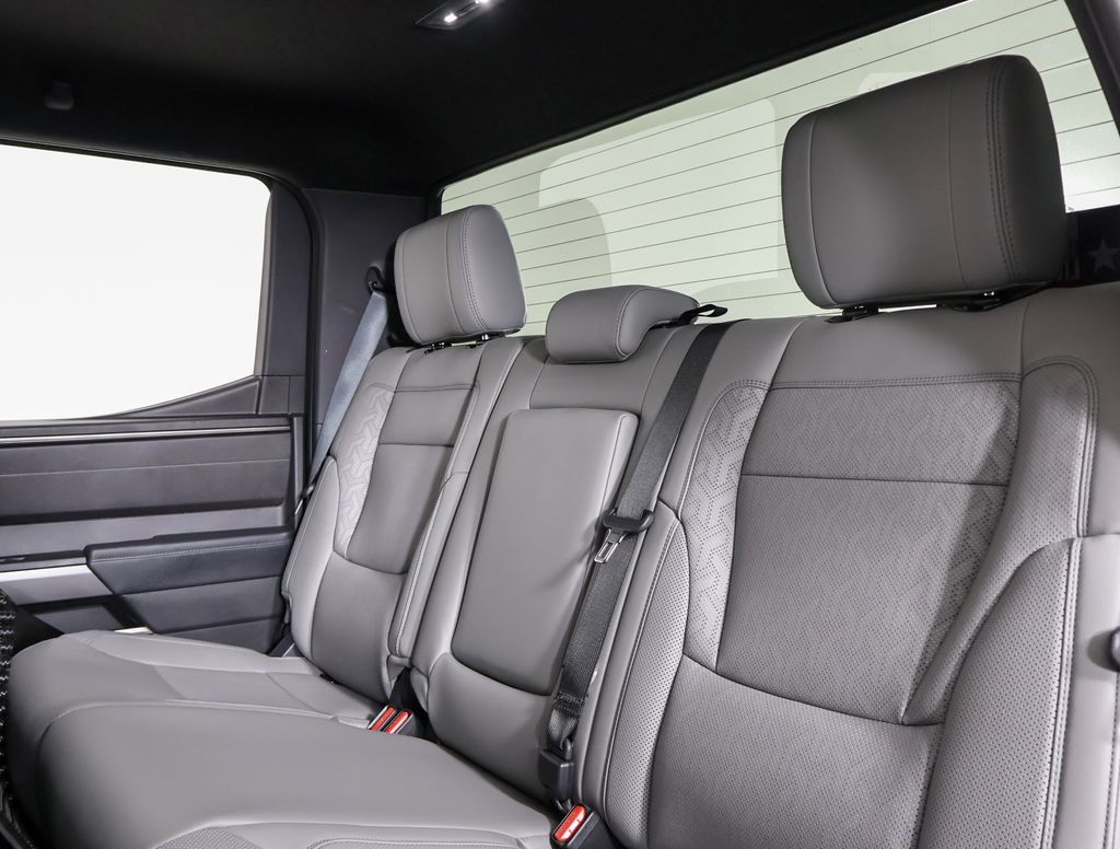 2025 Toyota Tundra SR5 photo 15