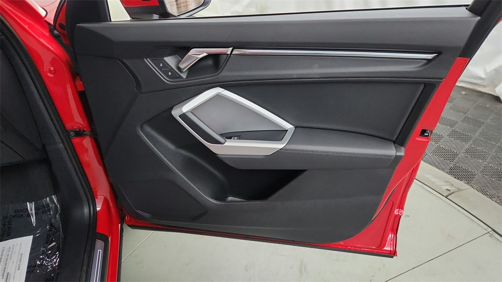 2022 Audi Q3 S line Premium Plus photo 11