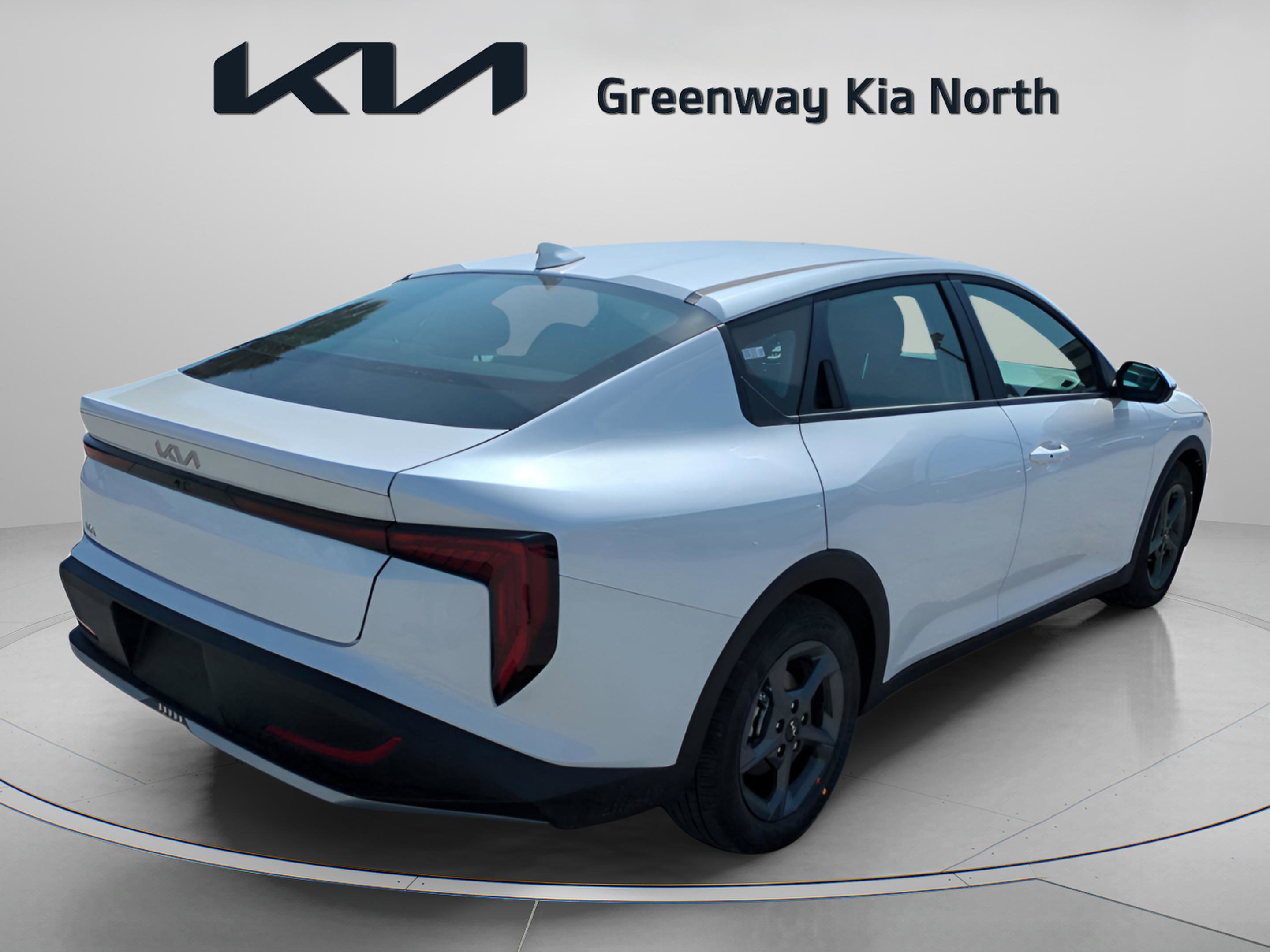 2025 Kia K4 LXS photo 7