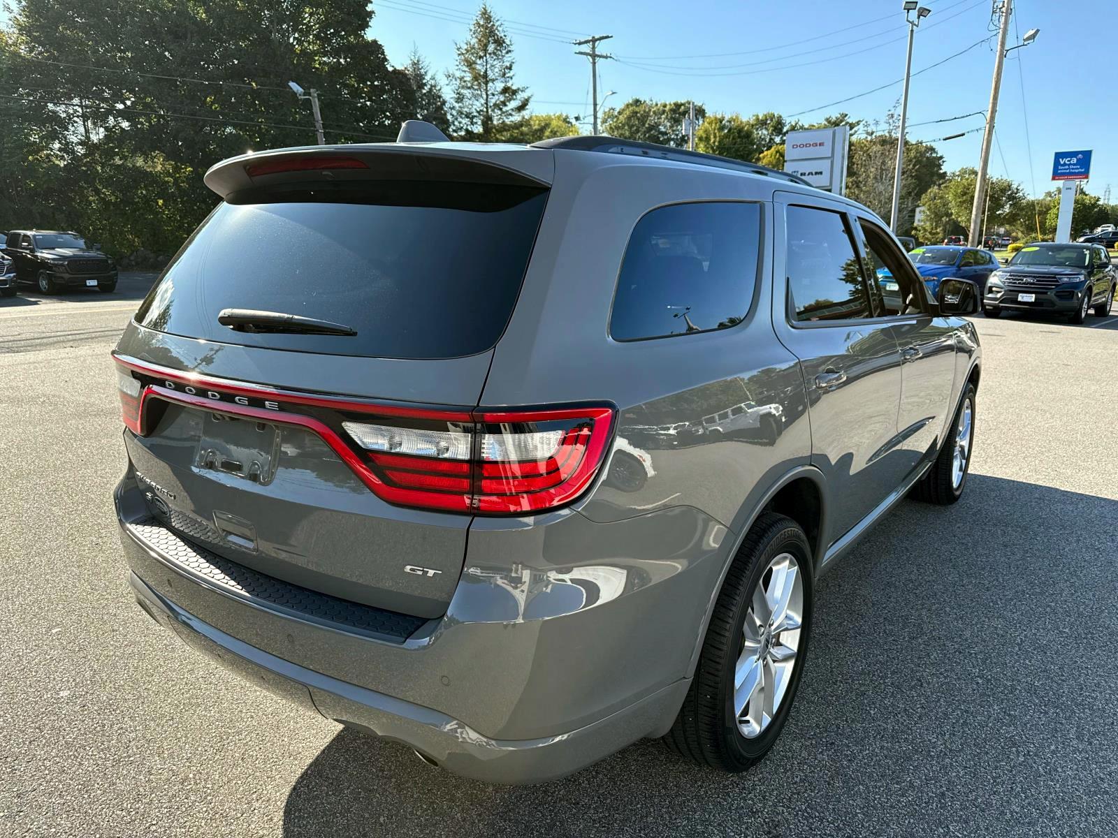 2022 Dodge Durango GT Plus photo 5