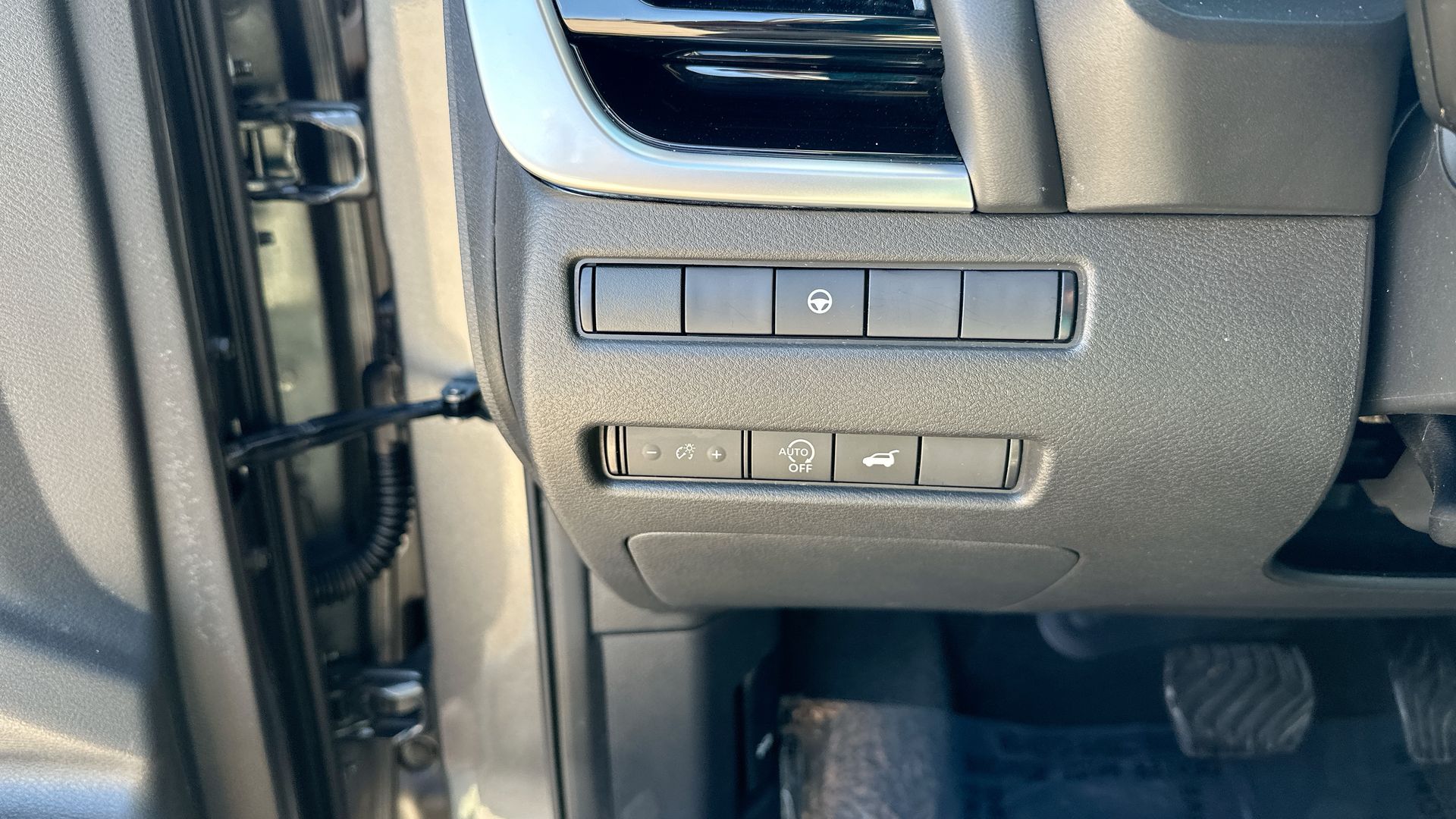 2023 Nissan Rogue SL AWD photo 15