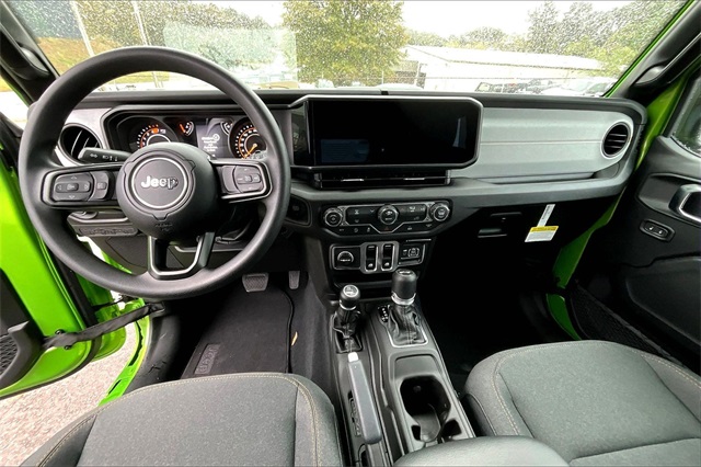 2026 Jeep Wrangler Sport photo 4