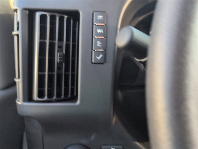 2025 Chevrolet Express Cargo 2500 photo 7
