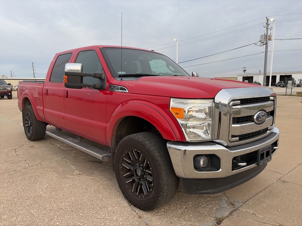 2011 Ford F-250 photo 2