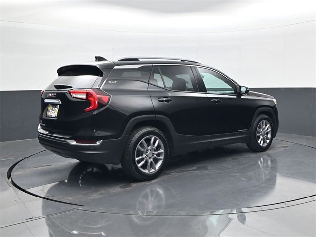 2022 Gmc Terrain SLT photo 2