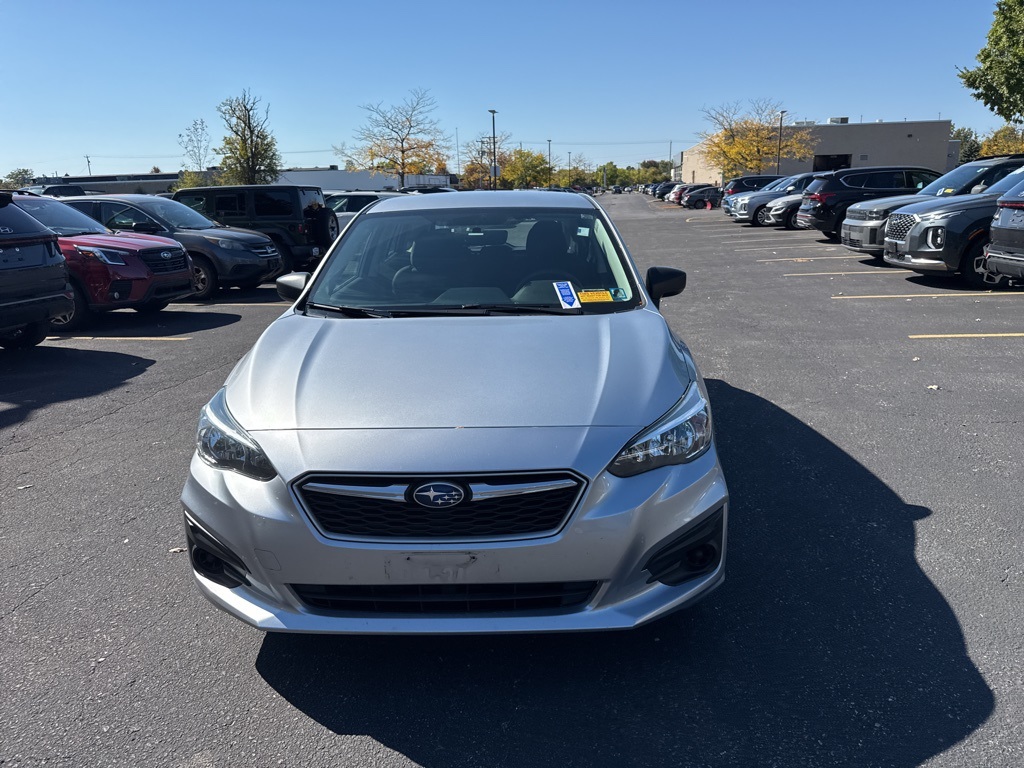 2019 Subaru Impreza 2.0i photo 8
