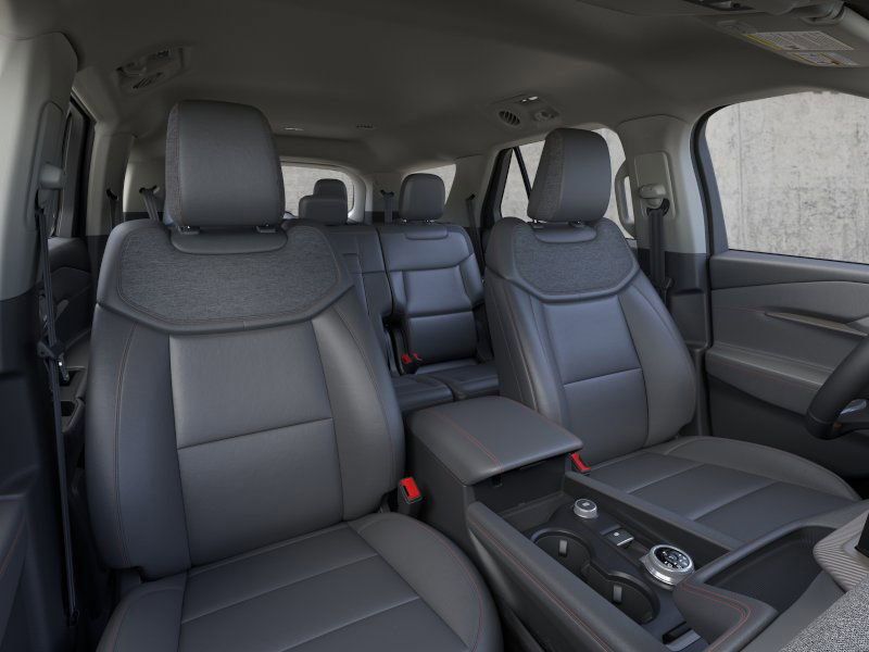 2025 Ford Explorer photo 11