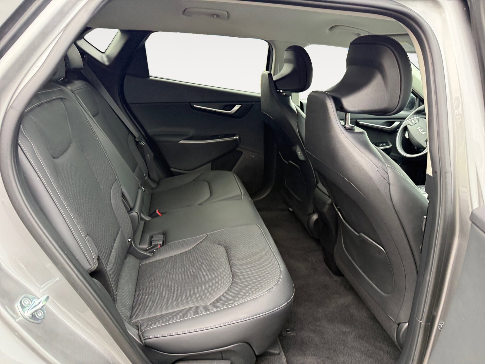 2023 Kia EV6 Wind photo 18