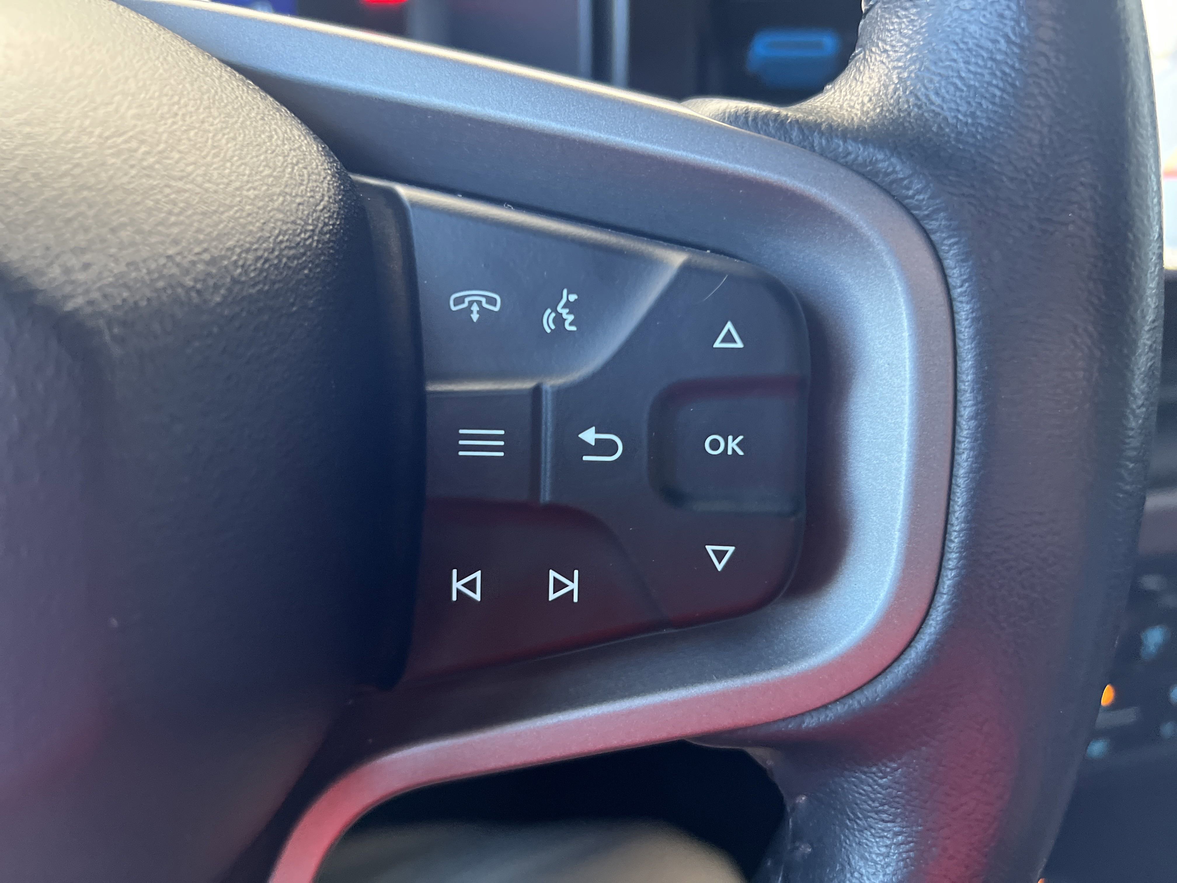 2022 Ford Bronco Black Diamond photo 17