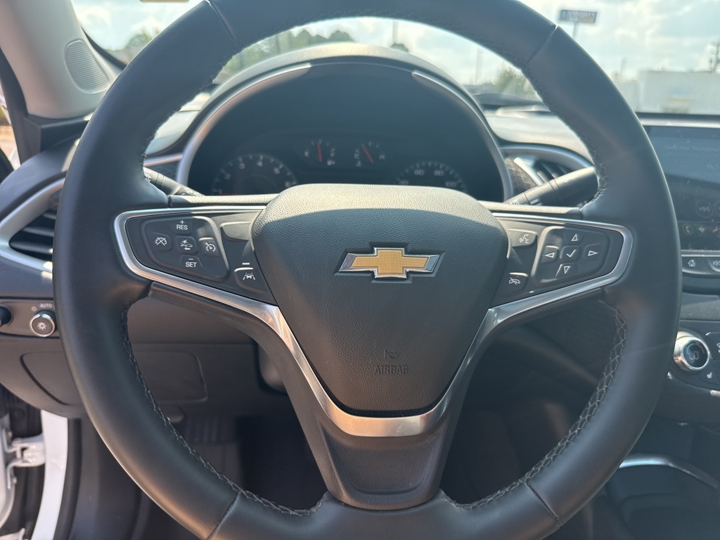 2024 Chevrolet Malibu 1LT photo 16